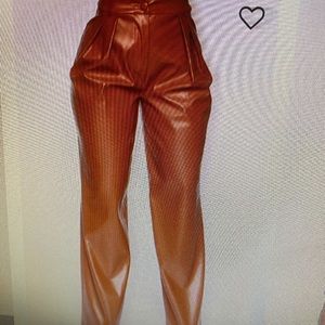 Fashion nova pants size large